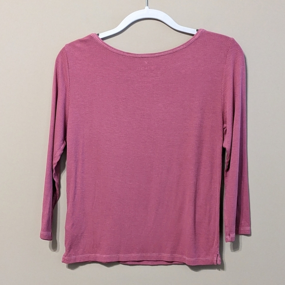 Aeropostale Soft and Sexy Tee - Picture 4 of 4